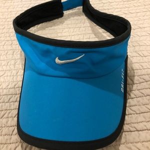 Nike visor